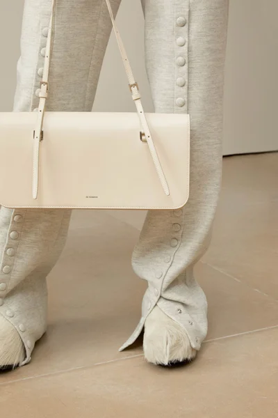 Look 29